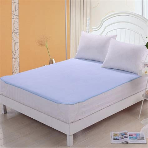 hypoallergenic bed cover